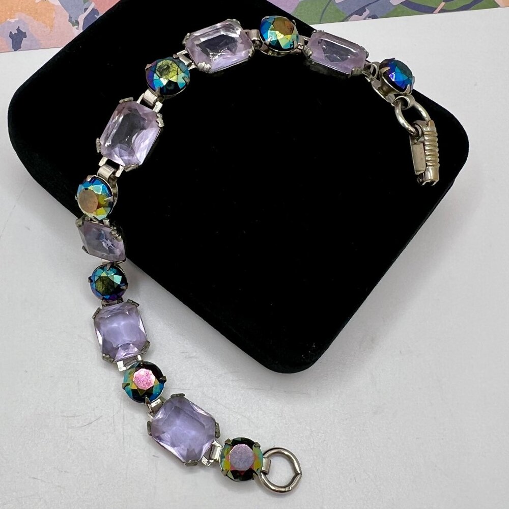 Vintage Glass Link Bracelet in Purples - Picture 4 of 5
